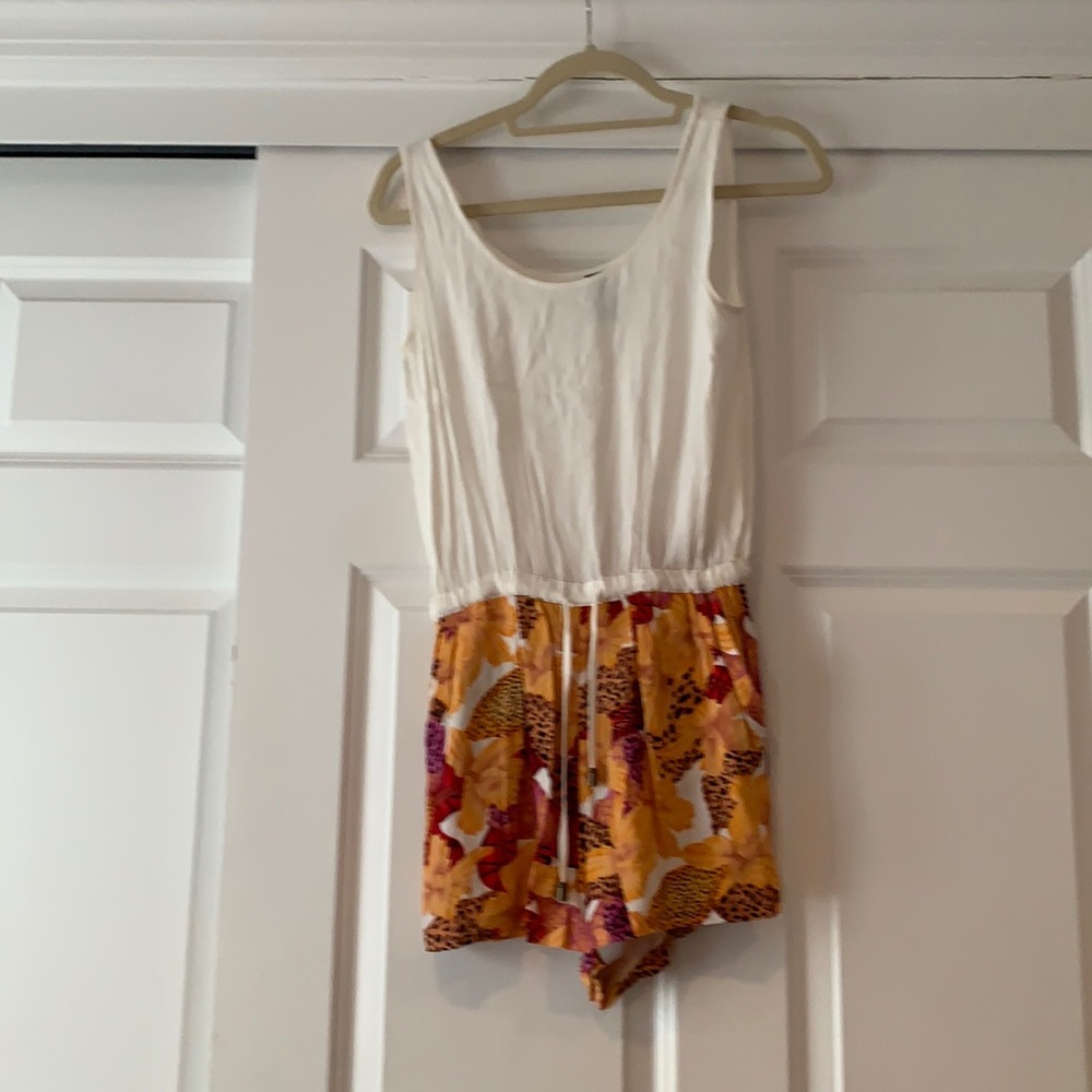 Mink Pink tank top romper with floral bottom Sm